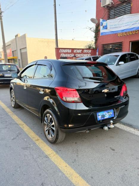 CHEVROLET Onix Hatch 1.4 4P FLEX LTZ AUTOMTICO, Foto 4