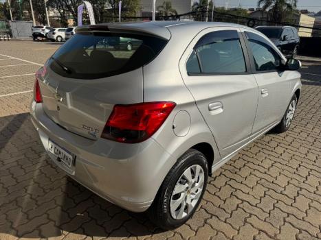 CHEVROLET Onix Hatch 1.4 4P FLEX LT, Foto 5