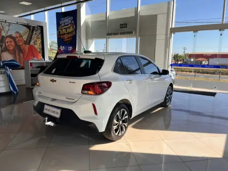 CHEVROLET Onix Hatch 1.0 12V 4P FLEX PREMIER 2 TURBO AUTOMTICO, Foto 9