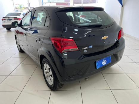 CHEVROLET Onix Hatch 1.0 4P FLEX LT, Foto 6