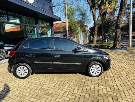 CHEVROLET Onix Hatch 1.0 4P FLEX LT, Foto 3