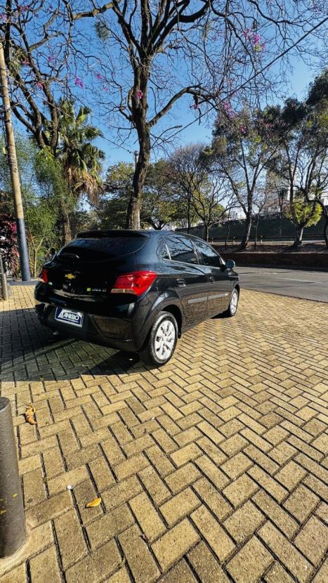 CHEVROLET Onix Hatch 1.0 4P FLEX LT, Foto 6