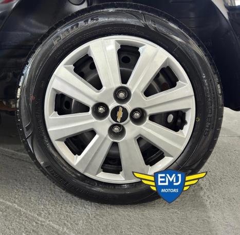 CHEVROLET Onix Hatch 1.4 4P FLEX LT, Foto 13