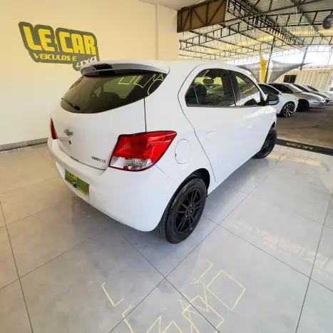 CHEVROLET Onix Hatch 1.0 4P FLEX LT, Foto 4