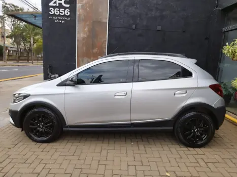 CHEVROLET Onix Hatch 1.4 4P FLEX ACTIV AUTOMTICO, Foto 9