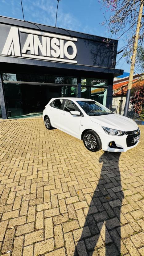 CHEVROLET Onix Hatch 1.0 4P FLEX LT, Foto 2