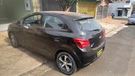 CHEVROLET Onix Hatch 1.4 4P FLEX LTZ, Foto 8