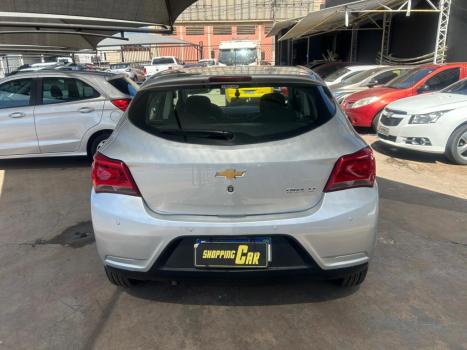 CHEVROLET Onix Hatch 1.0 4P FLEX LT, Foto 3