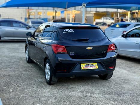 CHEVROLET Onix Hatch 1.4 4P FLEX LT, Foto 4