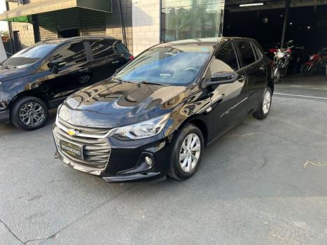 CHEVROLET Onix Hatch 1.0 12V 4P FLEX PLUS TURBO AUTOMTICO, Foto 2