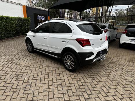CHEVROLET Onix Hatch 1.4 4P FLEX ACTIV, Foto 3