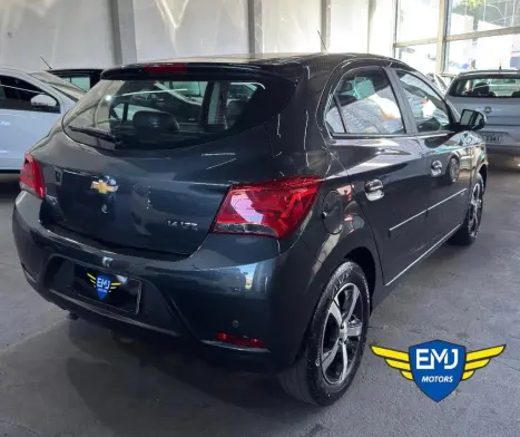 CHEVROLET Onix Hatch 1.4 4P FLEX LTZ, Foto 6