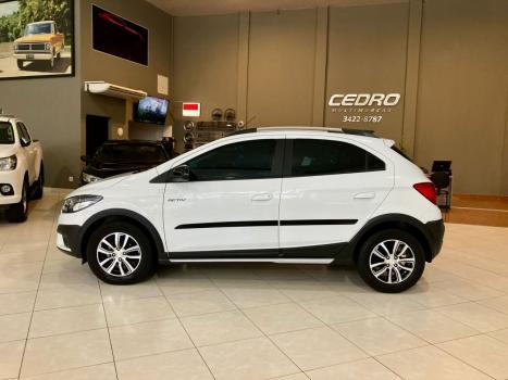 CHEVROLET Onix Hatch 1.4 4P FLEX ACTIV, Foto 2