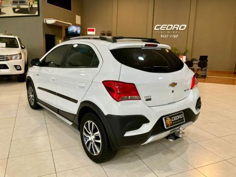 CHEVROLET Onix Hatch 1.4 4P FLEX ACTIV, Foto 3