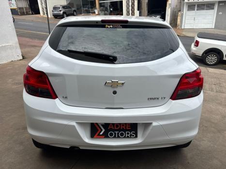 CHEVROLET Onix Hatch 1.4 4P FLEX LT, Foto 11