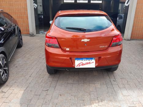 CHEVROLET Onix Hatch 1.4 4P FLEX LT, Foto 2