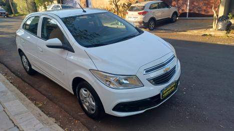 CHEVROLET Onix Hatch 1.0 4P FLEX LT, Foto 1