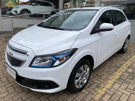 CHEVROLET Onix Hatch 1.4 4P FLEX LT, Foto 3