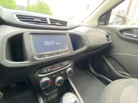 CHEVROLET Onix Hatch 1.4 4P FLEX LT, Foto 12