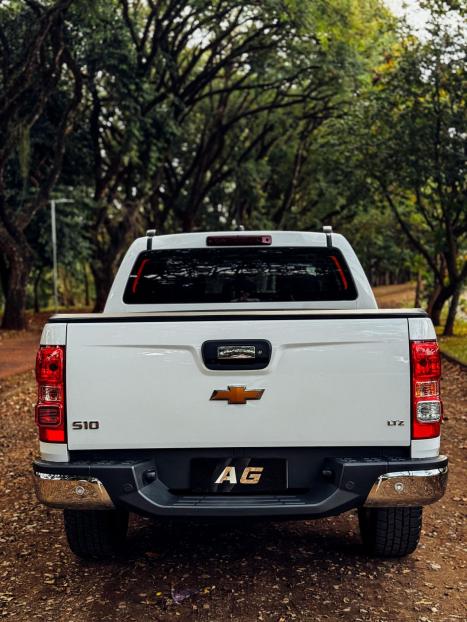 CHEVROLET S10 2.5 FLEX LTZ 4X4 CABINE DUPLA AUTOMTICO, Foto 10