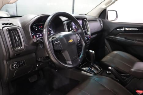 CHEVROLET S10 2.8 12V HIGH COUNTRY CABINE DUPLA 4X4 TURBO DIESEL AUTOMTICO, Foto 4