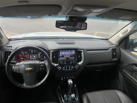 CHEVROLET S10 2.8 12V HIGH COUNTRY CABINE DUPLA 4X4 TURBO DIESEL AUTOMTICO, Foto 4
