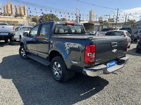 CHEVROLET S10 2.8 16V LTZ CABINE DUPLA 4X4 TURBO DIESEL AUTOMTICO, Foto 4