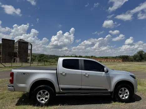 CHEVROLET S10 2.8 16V LT CABINE DUPLA 4X4 TURBO DIESEL, Foto 7