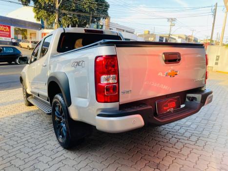 CHEVROLET S10 2.8 16V LT CABINE DUPLA 4X4 TURBO DIESEL AUTOMTICO, Foto 4