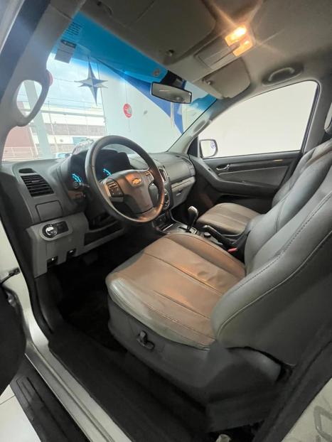CHEVROLET S10 2.8 16V LTZ CABINE DUPLA TURBO DIESEL AUTOMTICO, Foto 17