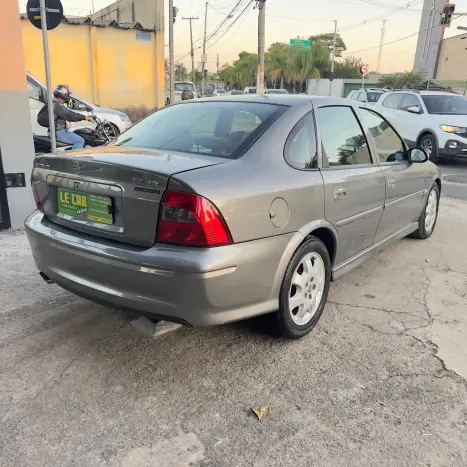 CHEVROLET Vectra Sedan 2.2 16V 4P CD, Foto 4