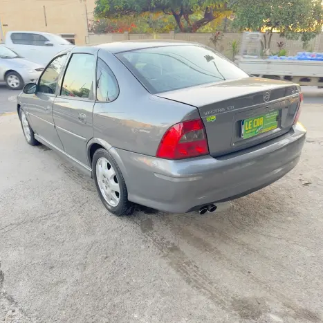 CHEVROLET Vectra Sedan 2.2 16V 4P CD, Foto 6