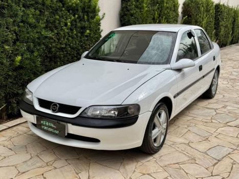 CHEVROLET Vectra Sedan 2.0 4P GLS, Foto 1