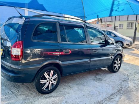 CHEVROLET Zafira 2.0 4P FLEX COMFORT, Foto 4