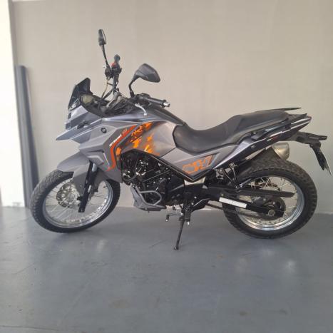 DAFRA NH 190 , Foto 1