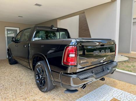 DODGE Ram 5.7 V8 32V 4P HEMI LARAMIE NIGHT EDITION 4X4 AUTOMTICO, Foto 2