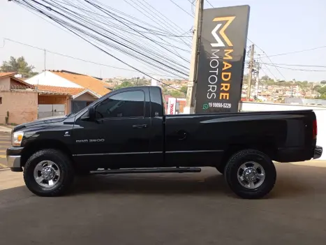 DODGE Ram 5.9 I6 24V 2500 SLT 4X4 CABINE SIMPLES HAVE DUTY TURBO DIESEL AUTOMTICO, Foto 3