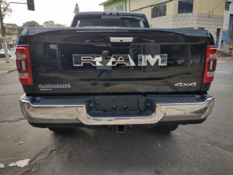 DODGE Ram 6.7 I6 24V 4P 2500 LARAMIE 4X4 TURBODIESEL  AUTOMTICO CABINE DUPLA, Foto 8