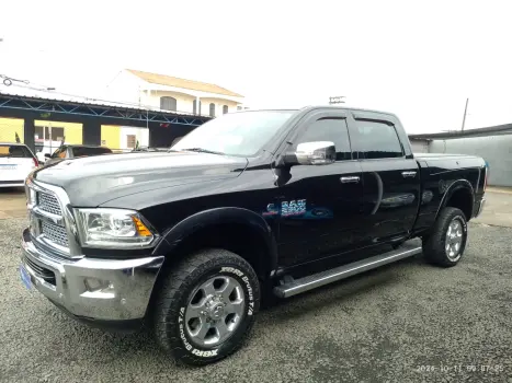 DODGE Ram 6.7 I6 24V 4P 2500 LARAMIE 4X4 TURBODIESEL  AUTOMTICO CABINE DUPLA, Foto 2