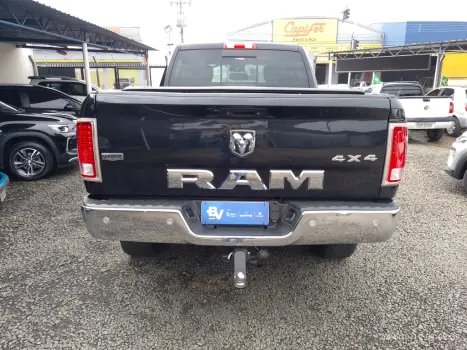 DODGE Ram 6.7 I6 24V 4P 2500 LARAMIE 4X4 TURBODIESEL  AUTOMTICO CABINE DUPLA, Foto 6