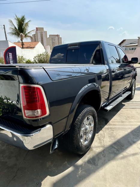 DODGE Ram 6.7 I6 24V 4P 2500 LARAMIE 4X4 TURBODIESEL  AUTOMTICO CABINE DUPLA, Foto 6