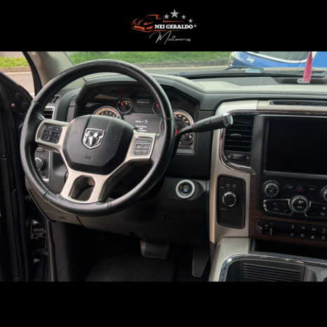 DODGE Ram 6.7 I6 24V 4P 2500 LARAMIE 4X4 TURBODIESEL  AUTOMTICO CABINE DUPLA, Foto 4