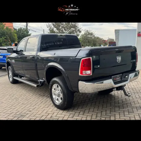 DODGE Ram 6.7 I6 24V 4P 2500 LARAMIE 4X4 TURBODIESEL  AUTOMTICO CABINE DUPLA, Foto 8