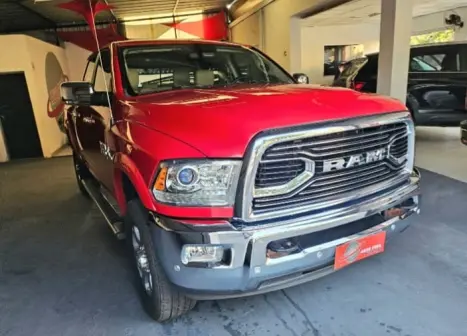 DODGE Ram 6.7 I6 24V 4P 2500 LARAMIE 4X4 TURBODIESEL  AUTOMTICO CABINE DUPLA, Foto 4