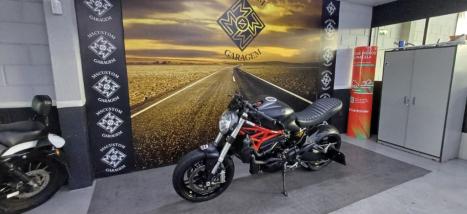 DUCATI Monster 821 ABS, Foto 7