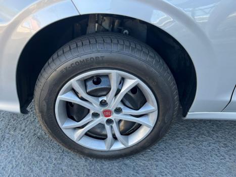 FIAT Cronos 1.3 4P FLEX DRIVE AUTOMTICO CVT, Foto 15