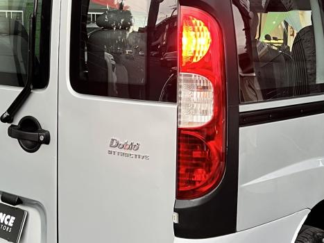 FIAT Doblo 1.4 4P FLEX ATTRACTIVE 7 LUGARES, Foto 5