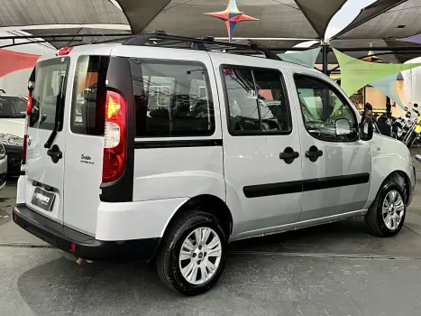 FIAT Doblo 1.4 4P FLEX ATTRACTIVE 7 LUGARES, Foto 2