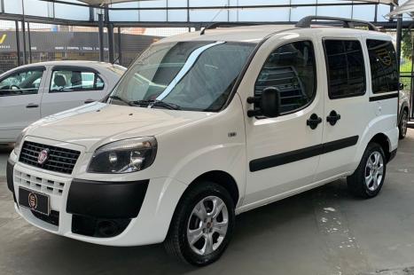 FIAT Doblo 1.8 16V 4P FLEX ESSENCE 7 LUGARES, Foto 1