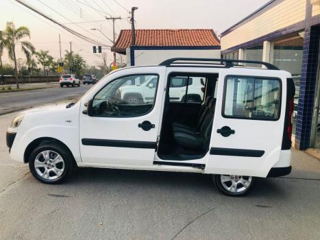 FIAT Doblo 1.8 16V 4P FLEX ESSENCE 7 LUGARES, Foto 6